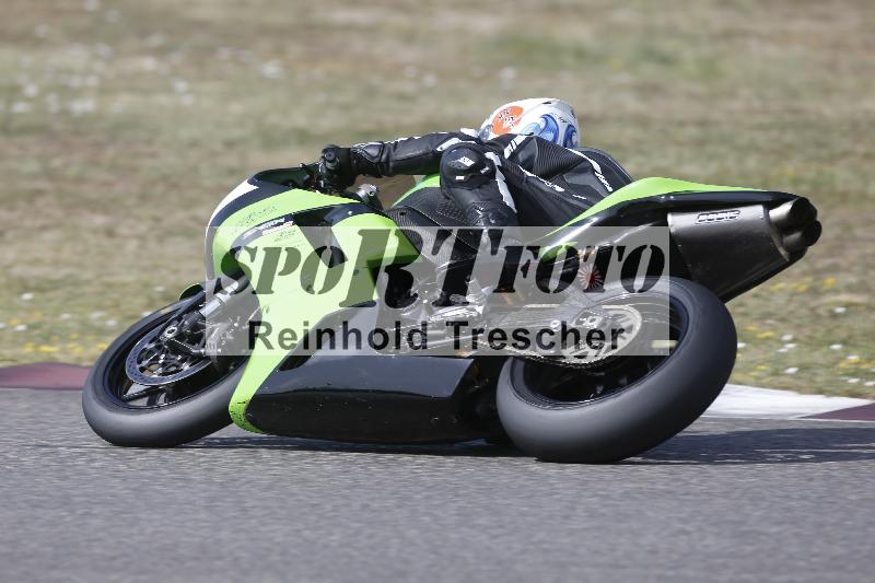 /37 09.08.2026  Pluess Motosport ADR/Freies Fahren/40